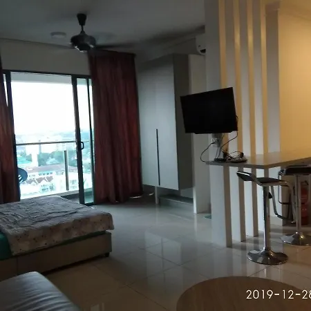 Hasanah Evo Studio Suites Kampong Sungai Ramal Dalam Exterior photo